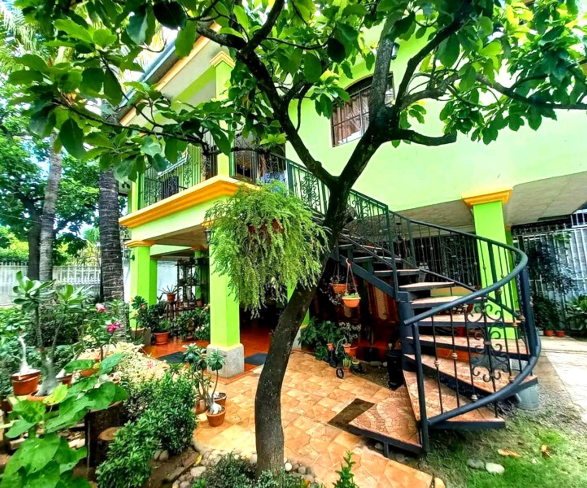 Hostal San Antonio León Εξωτερικό φωτογραφία
